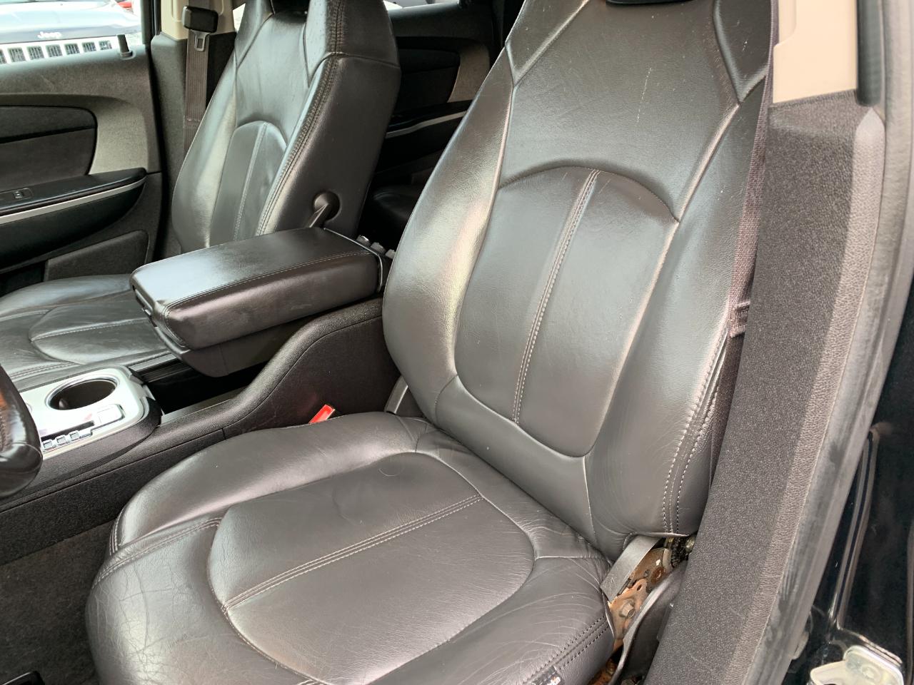 GMC Acadia SLE-2 AWD 2012