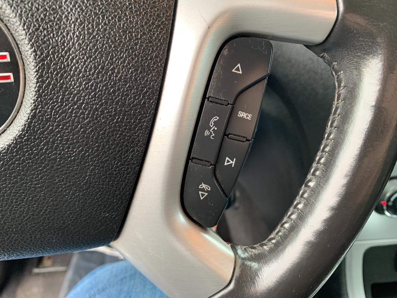 GMC Acadia SLE-2 AWD 2012