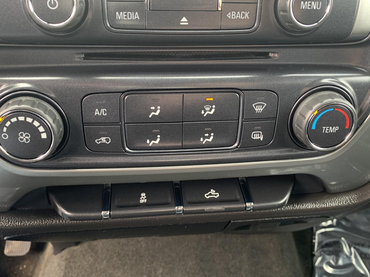 Chevrolet Silverado 1500 2LT Crew Cab Long Box 4WD 2014