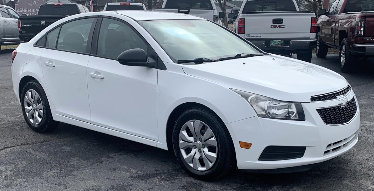 Chevrolet Cruze LS Auto 2014