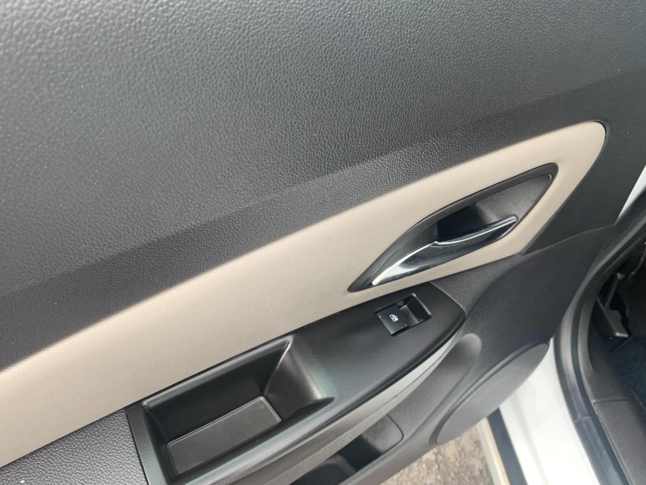 Chevrolet Cruze LS Auto 2014