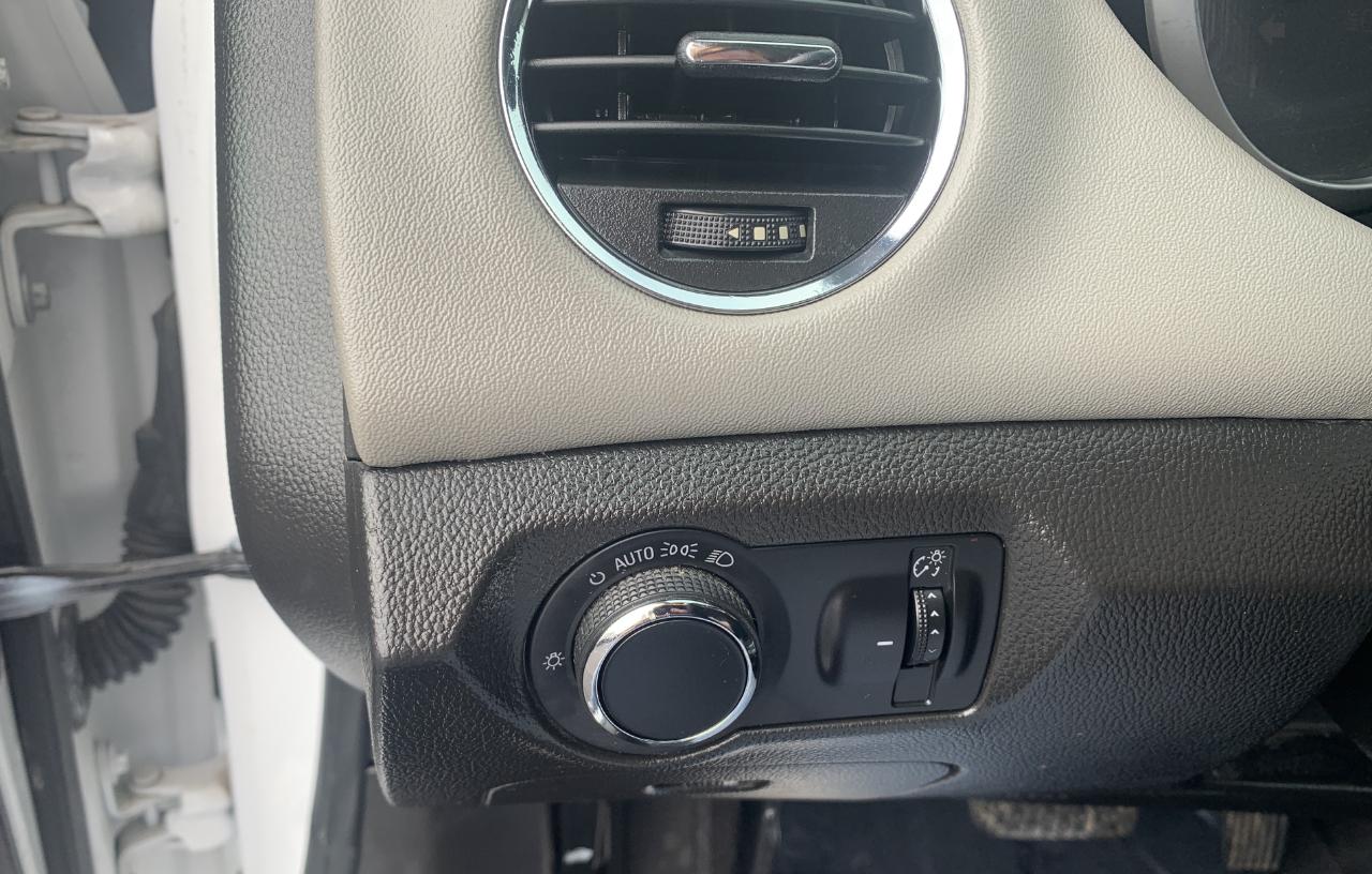 Chevrolet Cruze LS Auto 2014