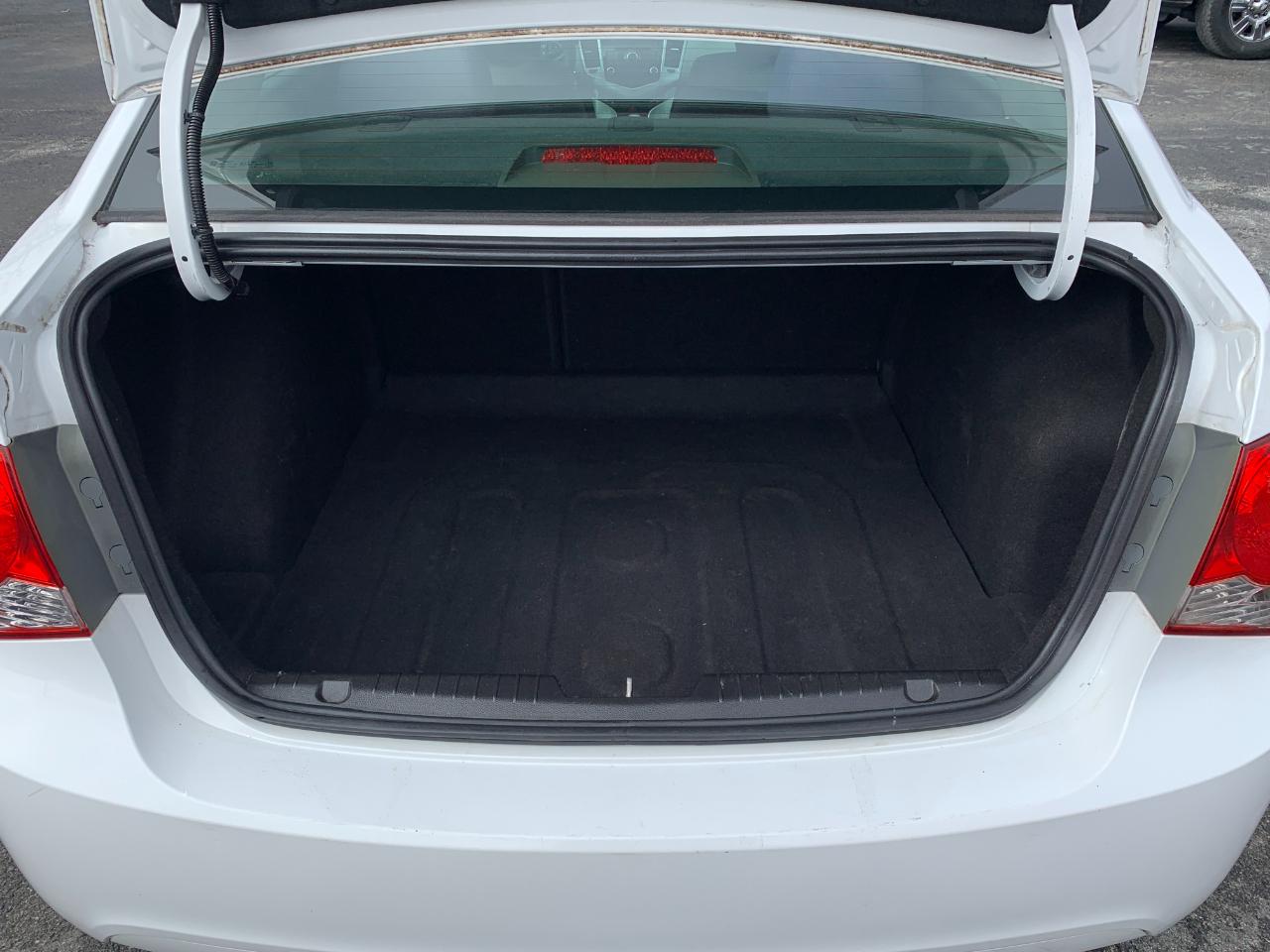 Chevrolet Cruze LS Auto 2014