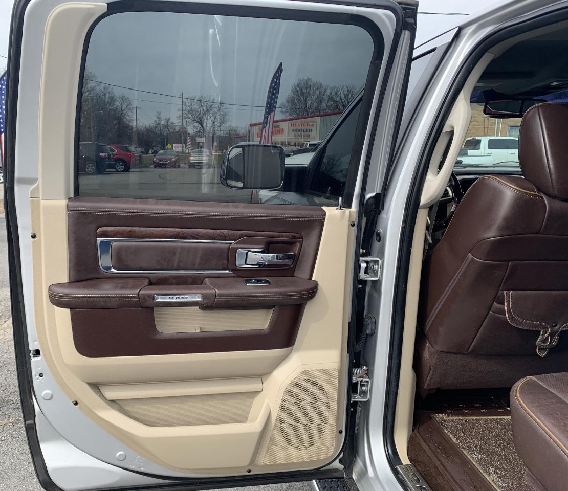 RAM 1500 Laramie Longhorn Edition Crew Cab SWB 2WD 2014