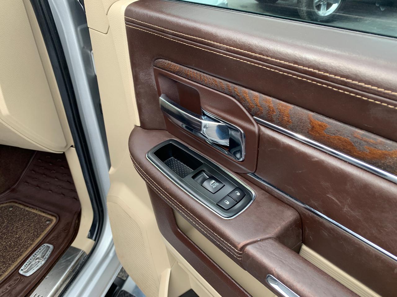 RAM 1500 Laramie Longhorn Edition Crew Cab SWB 2WD 2014