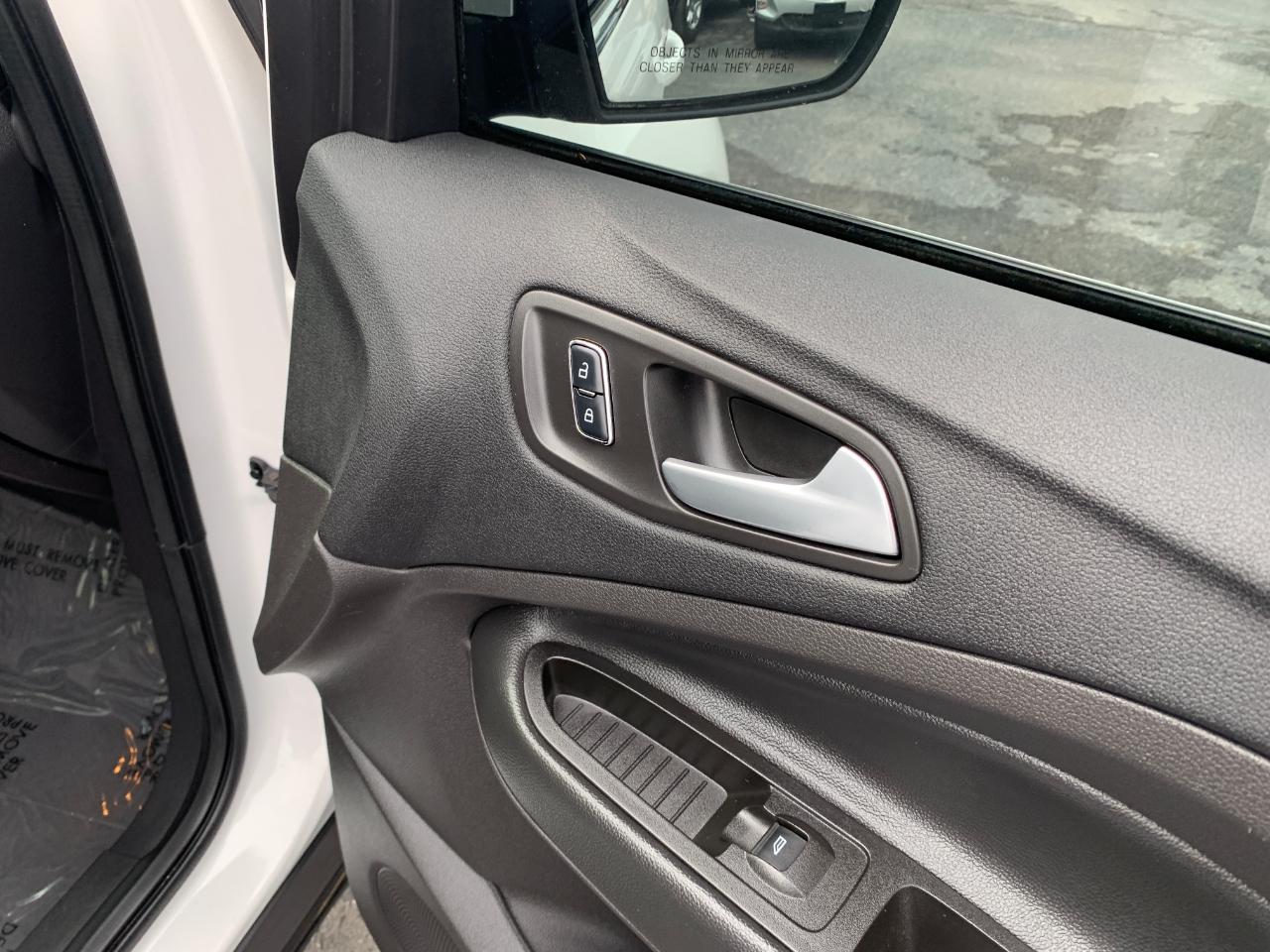 Ford Escape SE 4WD 2016