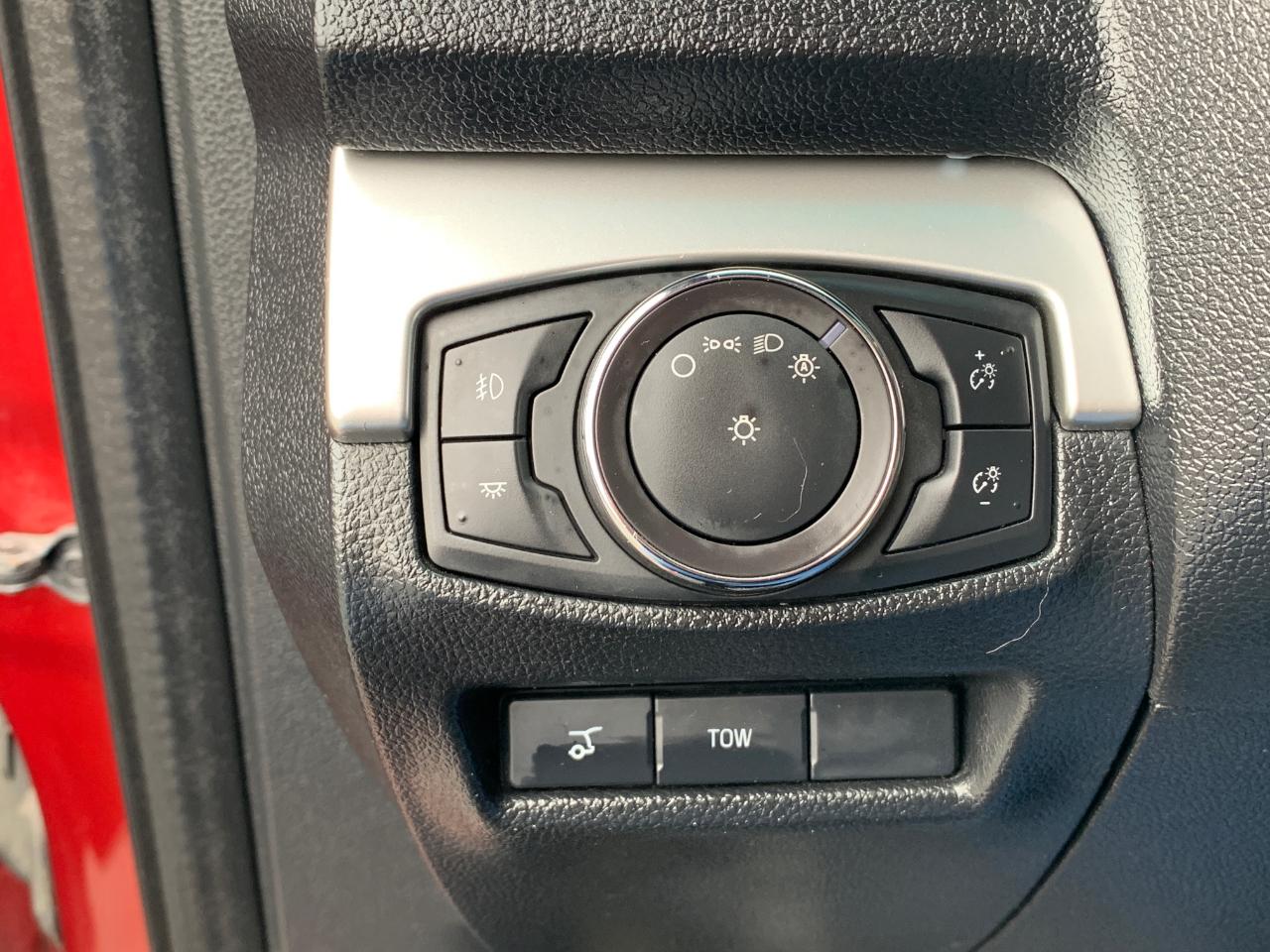 Ford Explorer XLT 4WD 2016