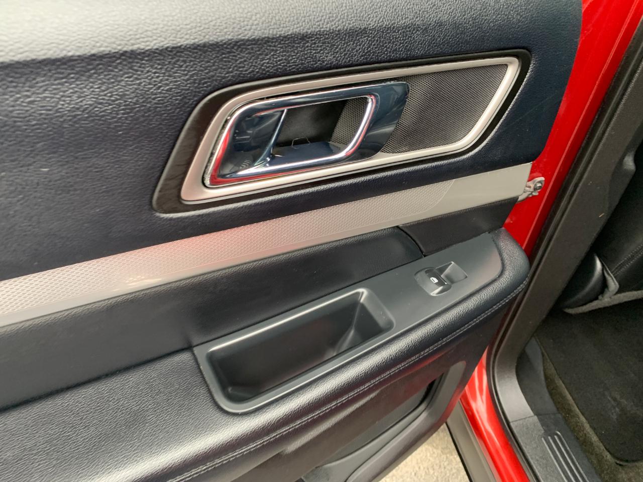 Ford Explorer XLT 4WD 2016