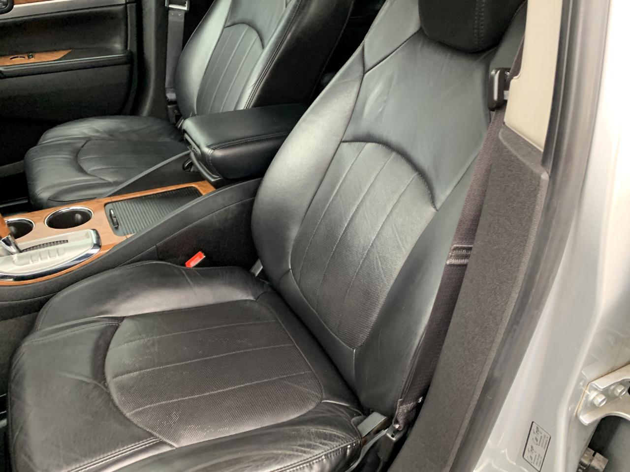 Buick Enclave Leather FWD 2012