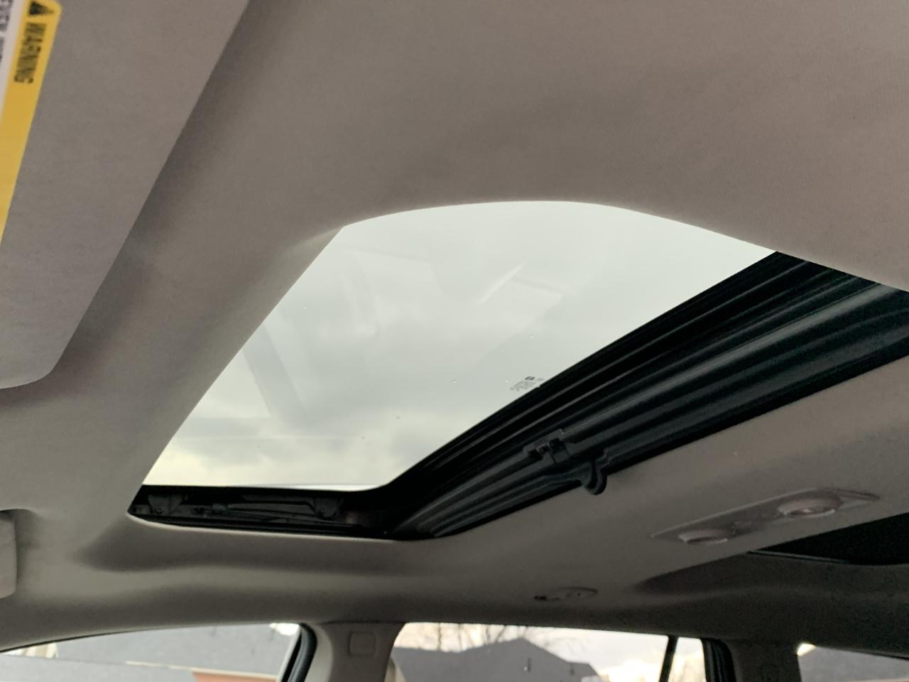 Buick Enclave Leather FWD 2012