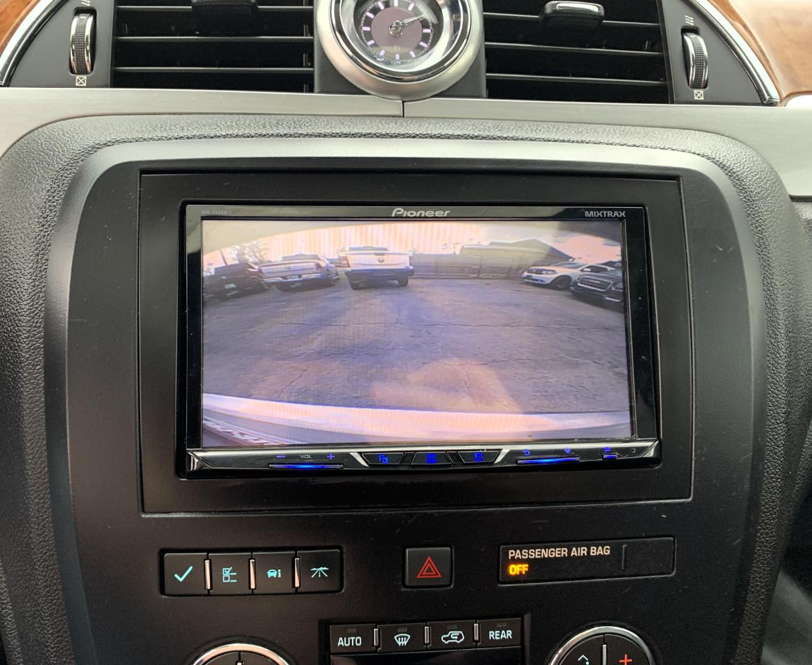 Buick Enclave Leather FWD 2012