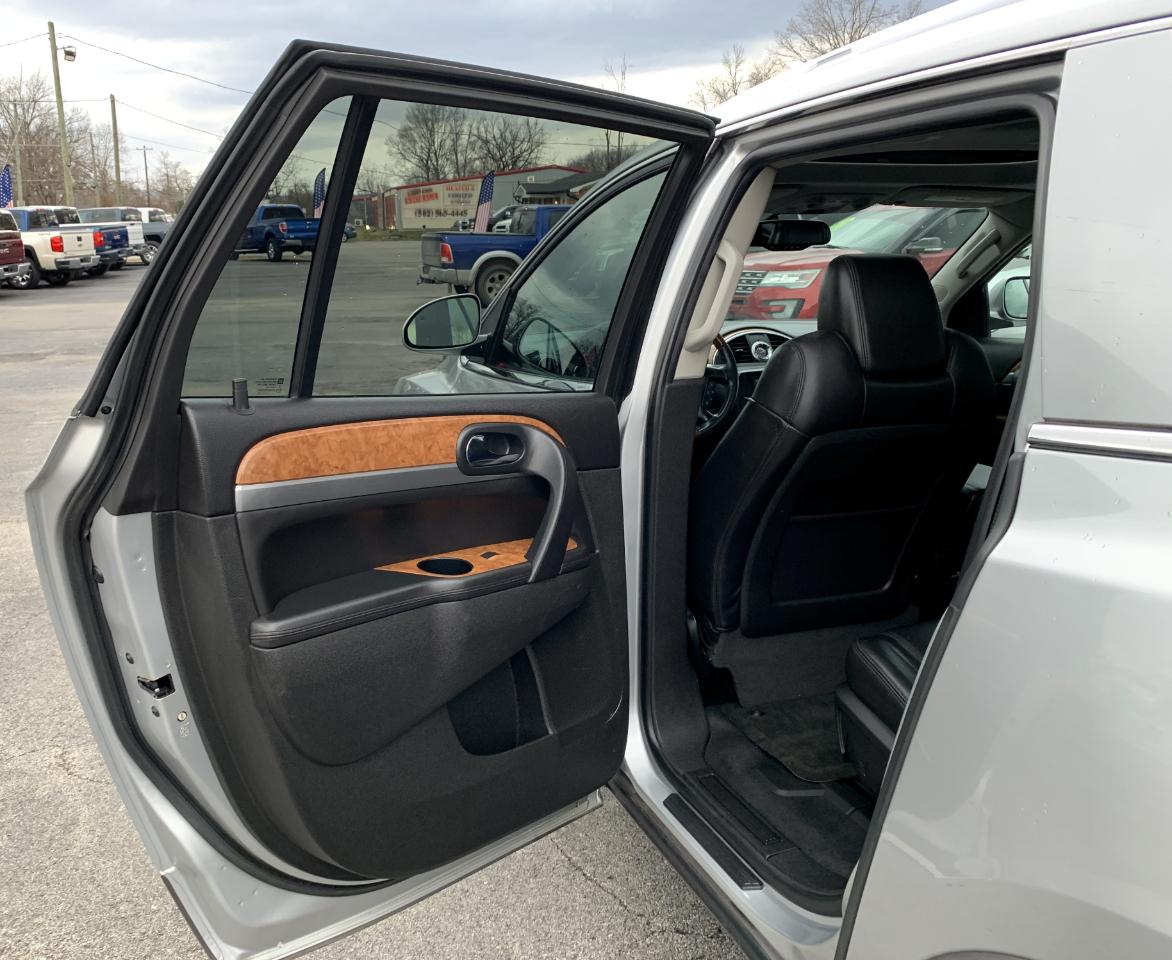 Buick Enclave Leather FWD 2012