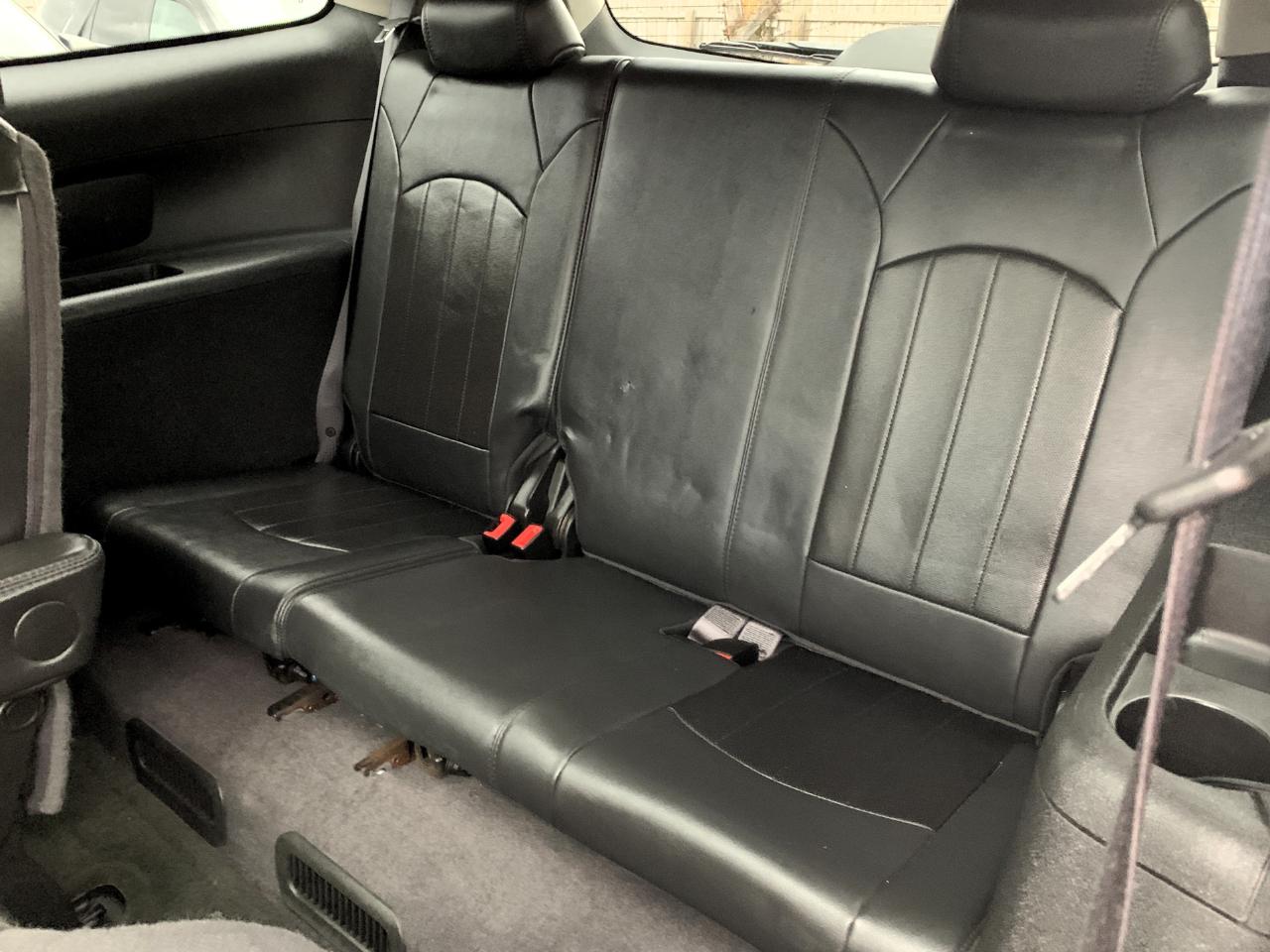 Buick Enclave Leather FWD 2012