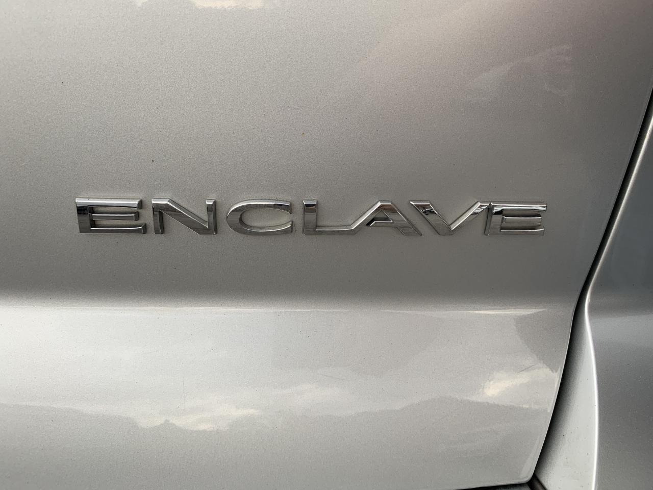 Buick Enclave Leather FWD 2012