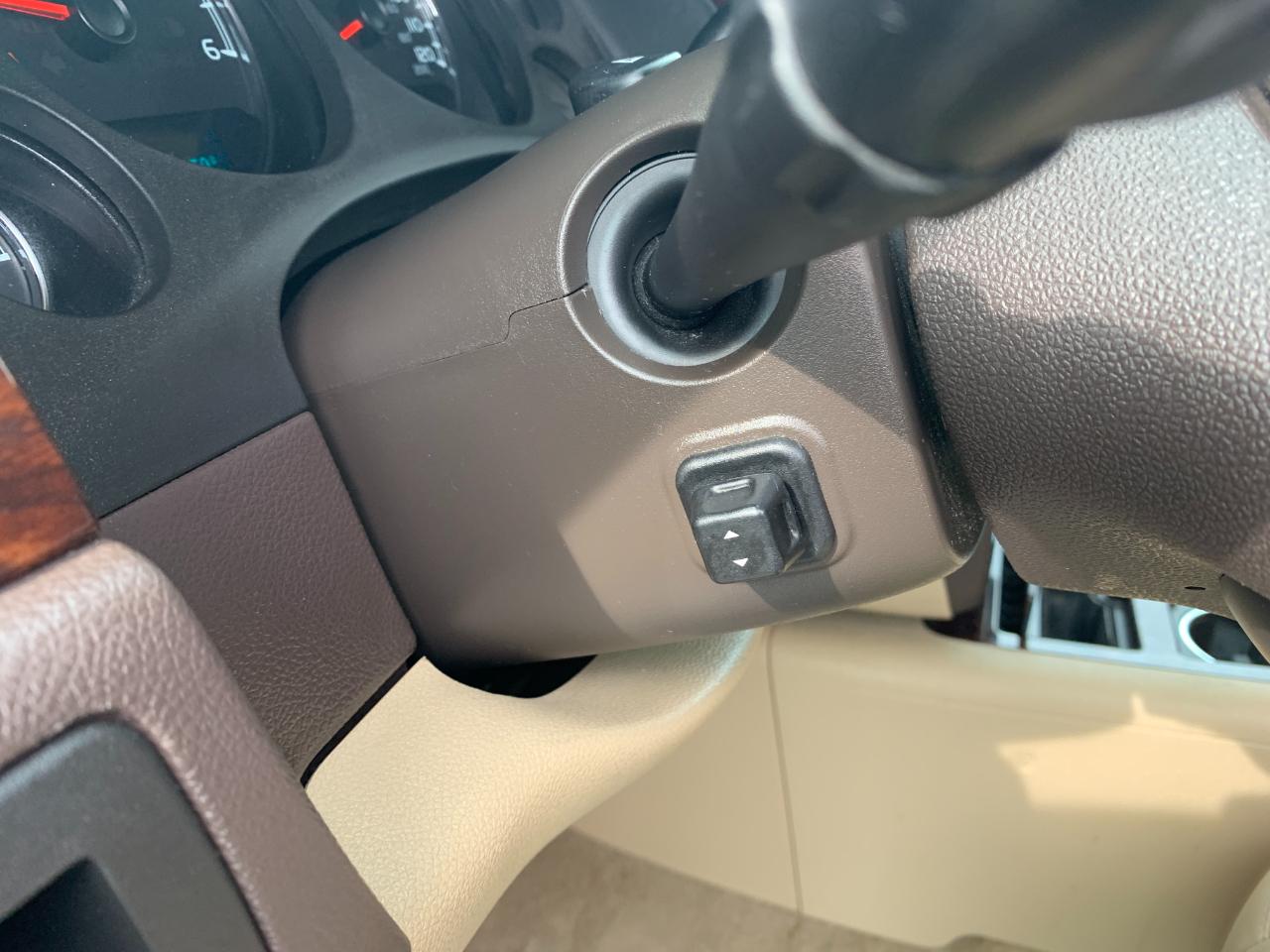 GMC Yukon Denali 2WD 2012