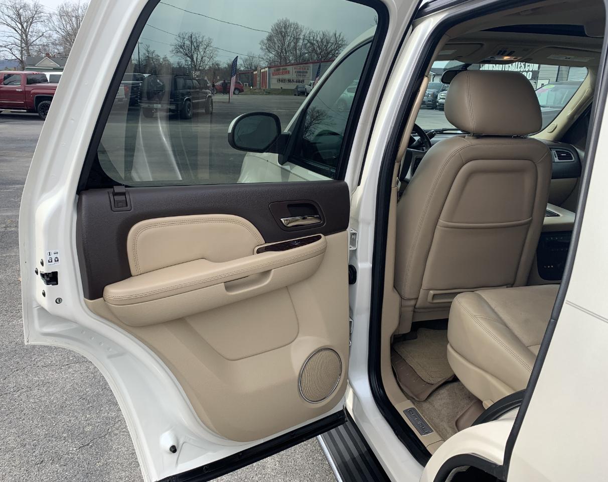 GMC Yukon Denali 2WD 2012