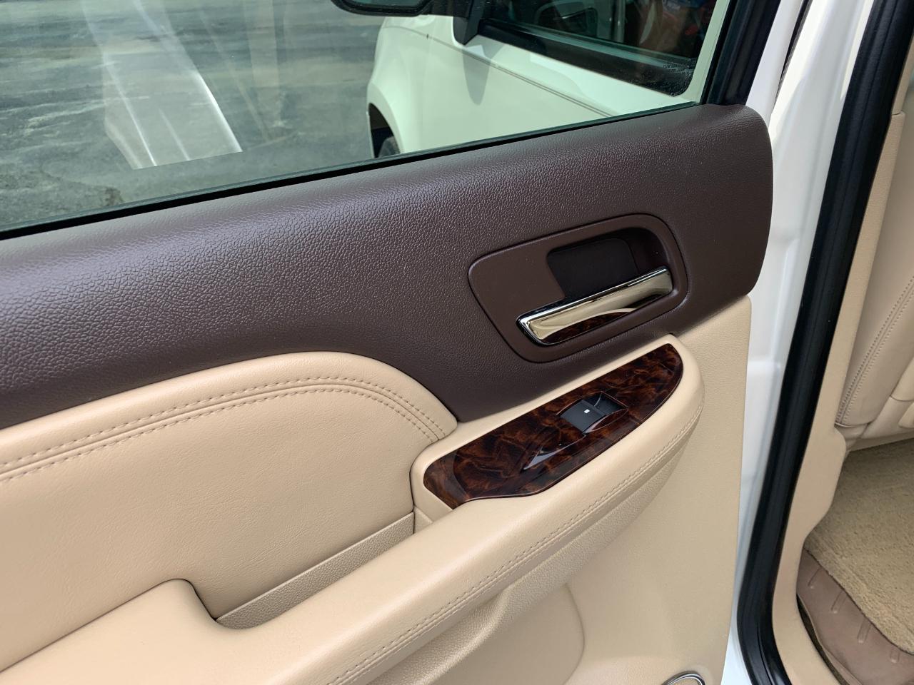 GMC Yukon Denali 2WD 2012