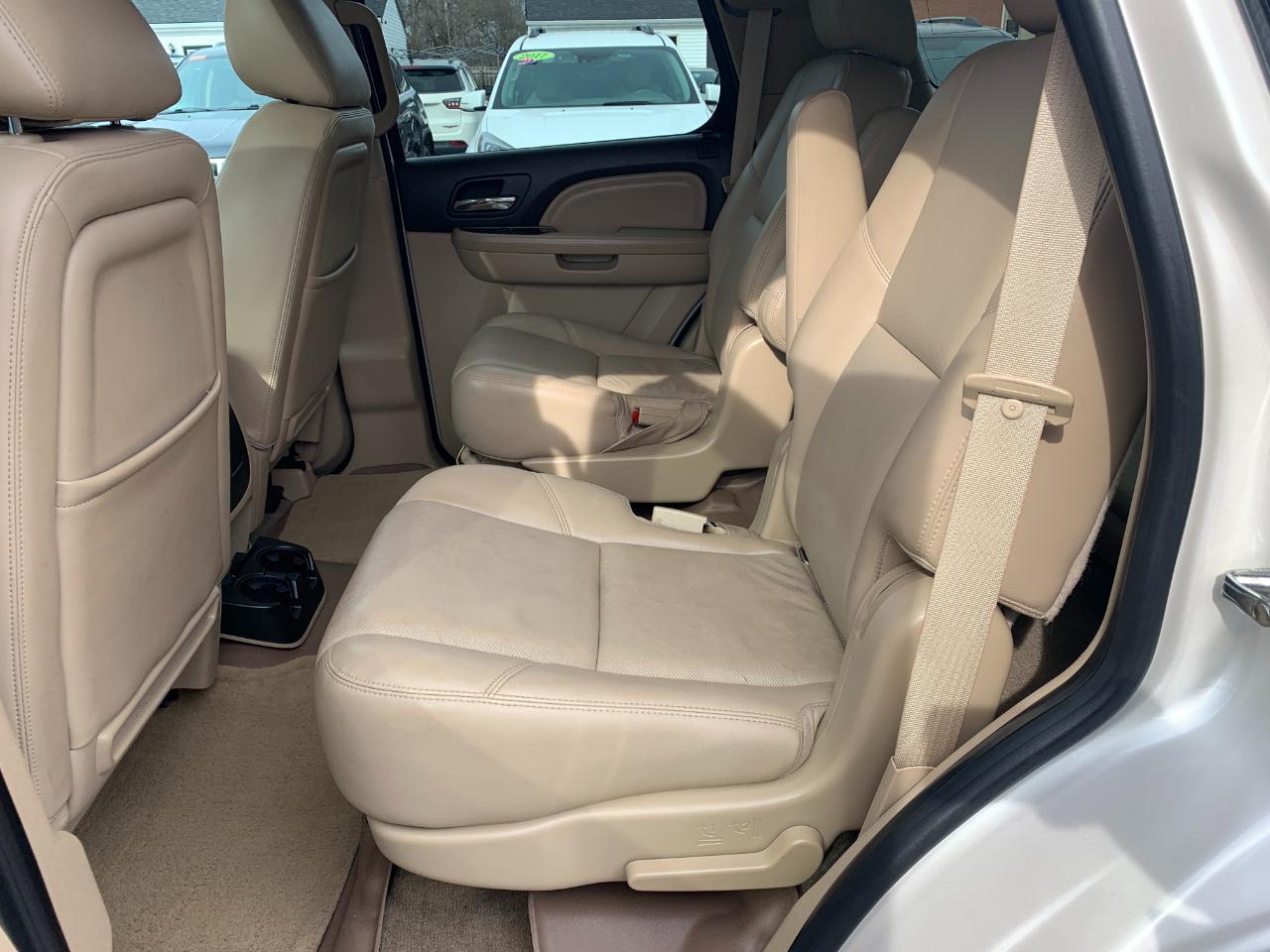 GMC Yukon Denali 2WD 2012