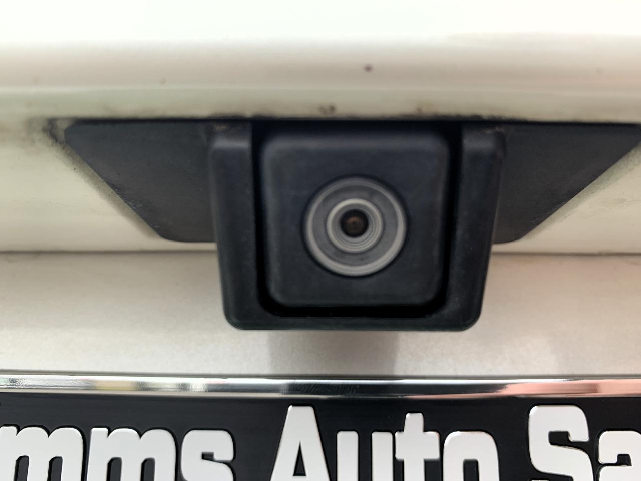 GMC Yukon Denali 2WD 2012