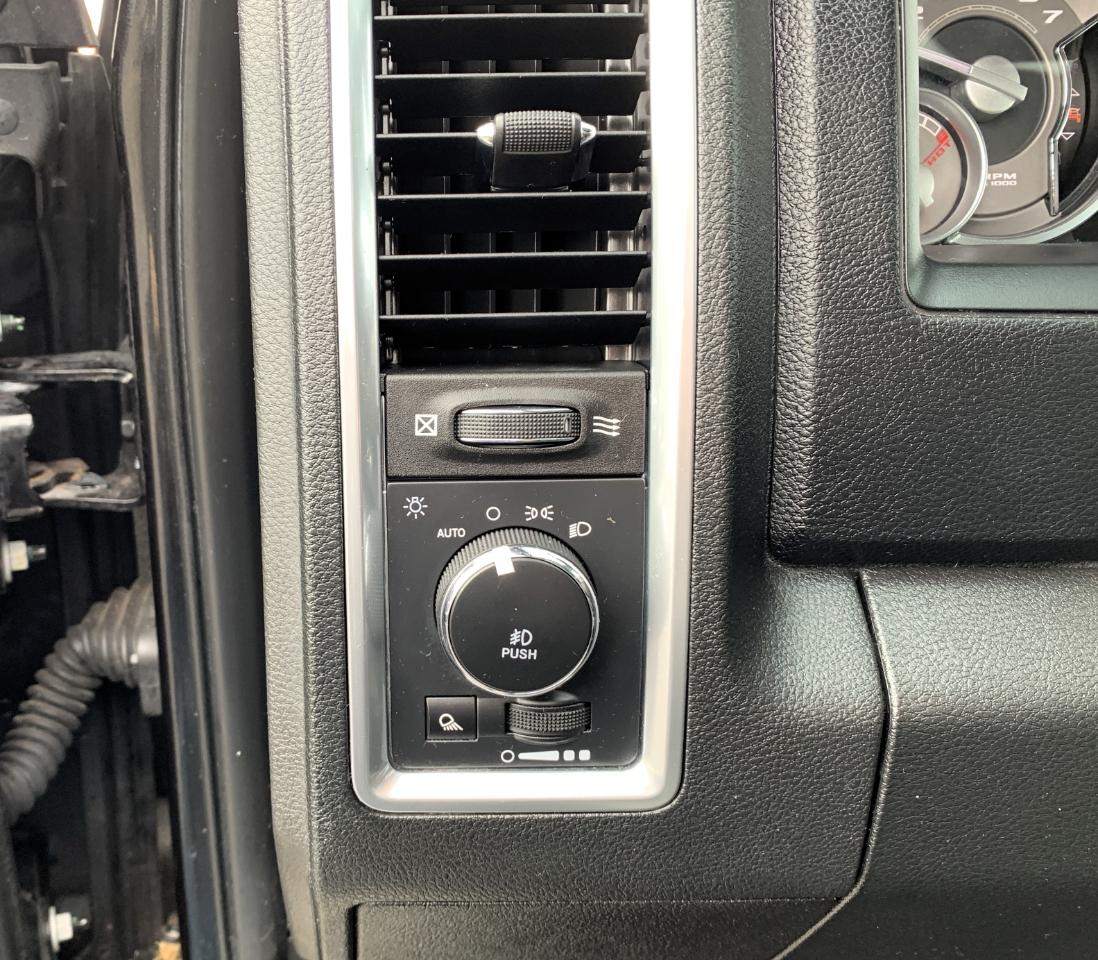 RAM 1500 Longhorn Crew Cab SWB 4WD 2018