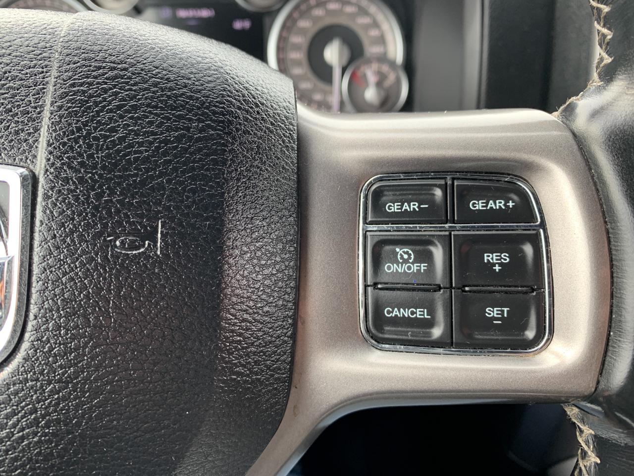 RAM 1500 Longhorn Crew Cab SWB 4WD 2018