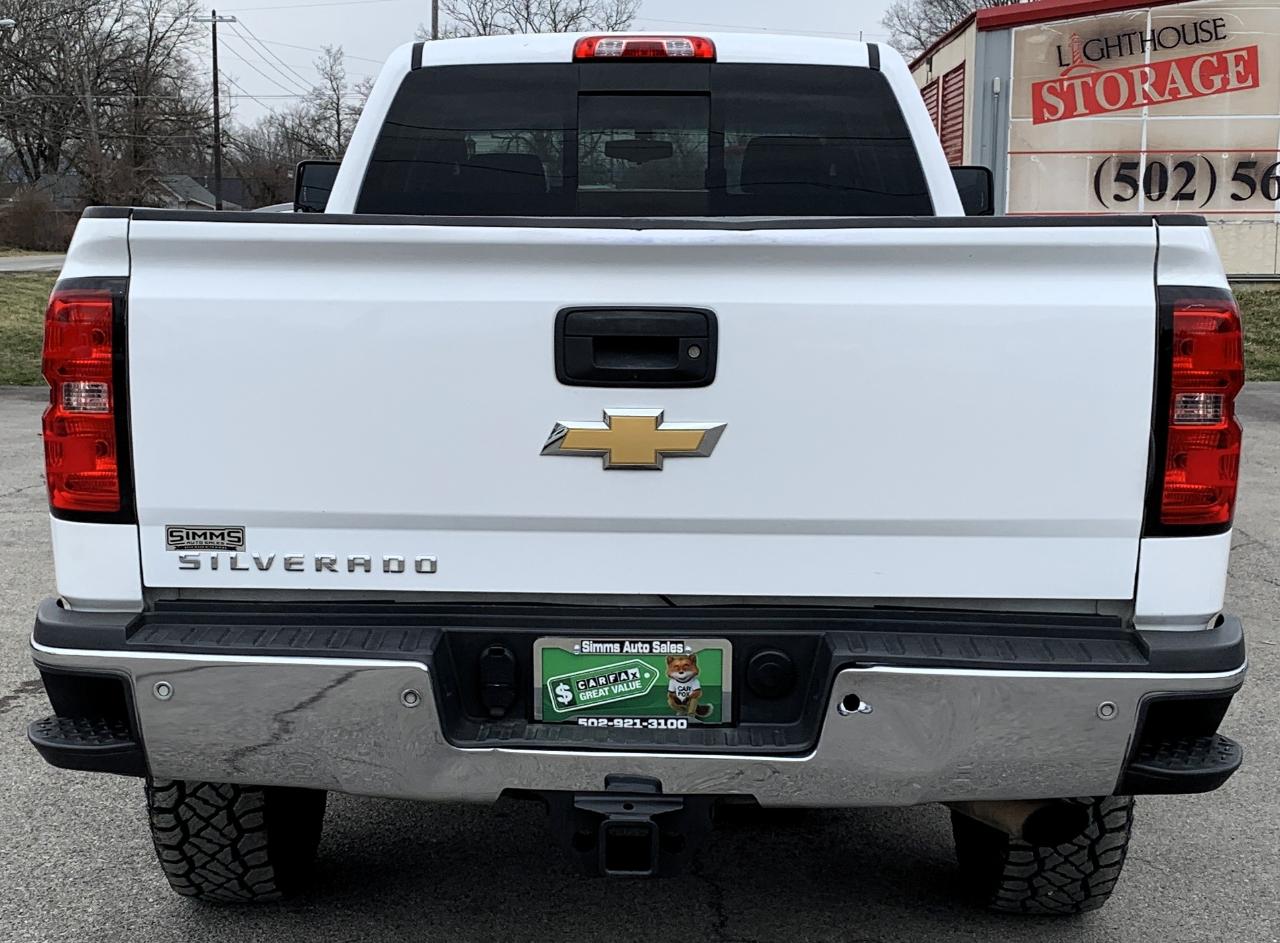 Chevrolet Silverado 2500HD LT Crew Cab Long Box 4WD 2015