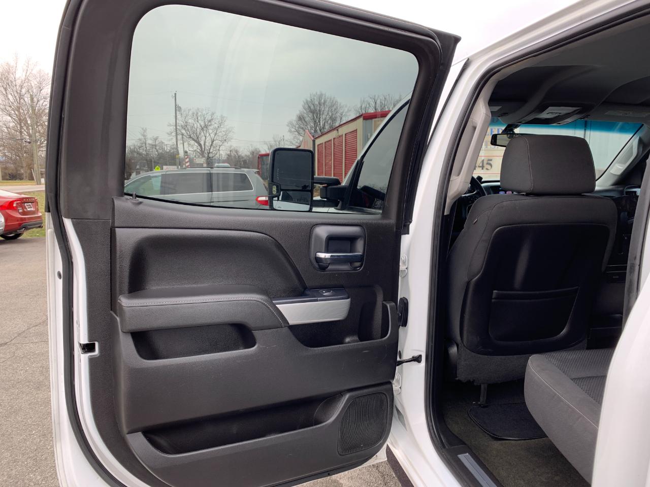 Chevrolet Silverado 2500HD LT Crew Cab Long Box 4WD 2015