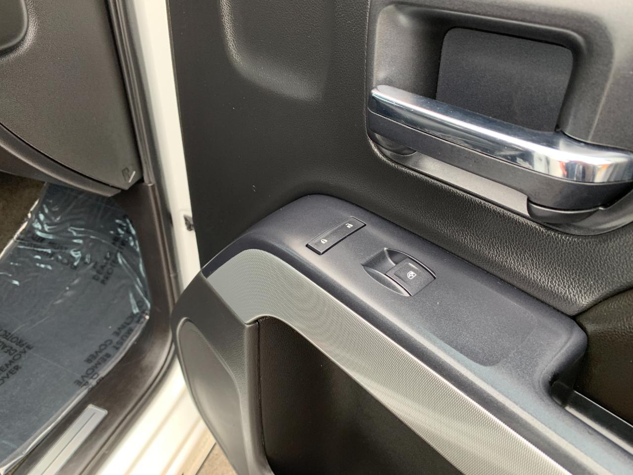 Chevrolet Silverado 2500HD LT Crew Cab Long Box 4WD 2015