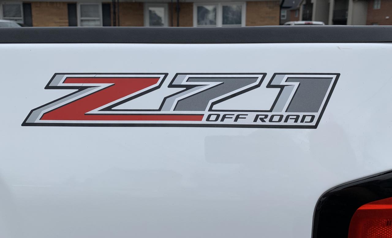 Chevrolet Silverado 2500HD LT Crew Cab Long Box 4WD 2015