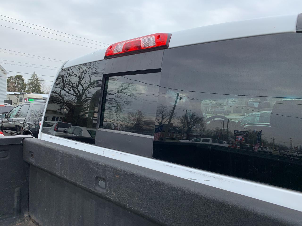 Chevrolet Silverado 2500HD LT Crew Cab Long Box 4WD 2015