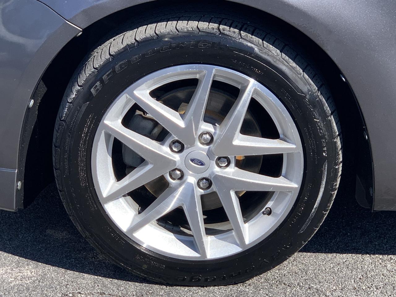 Ford Fusion SEL 2012