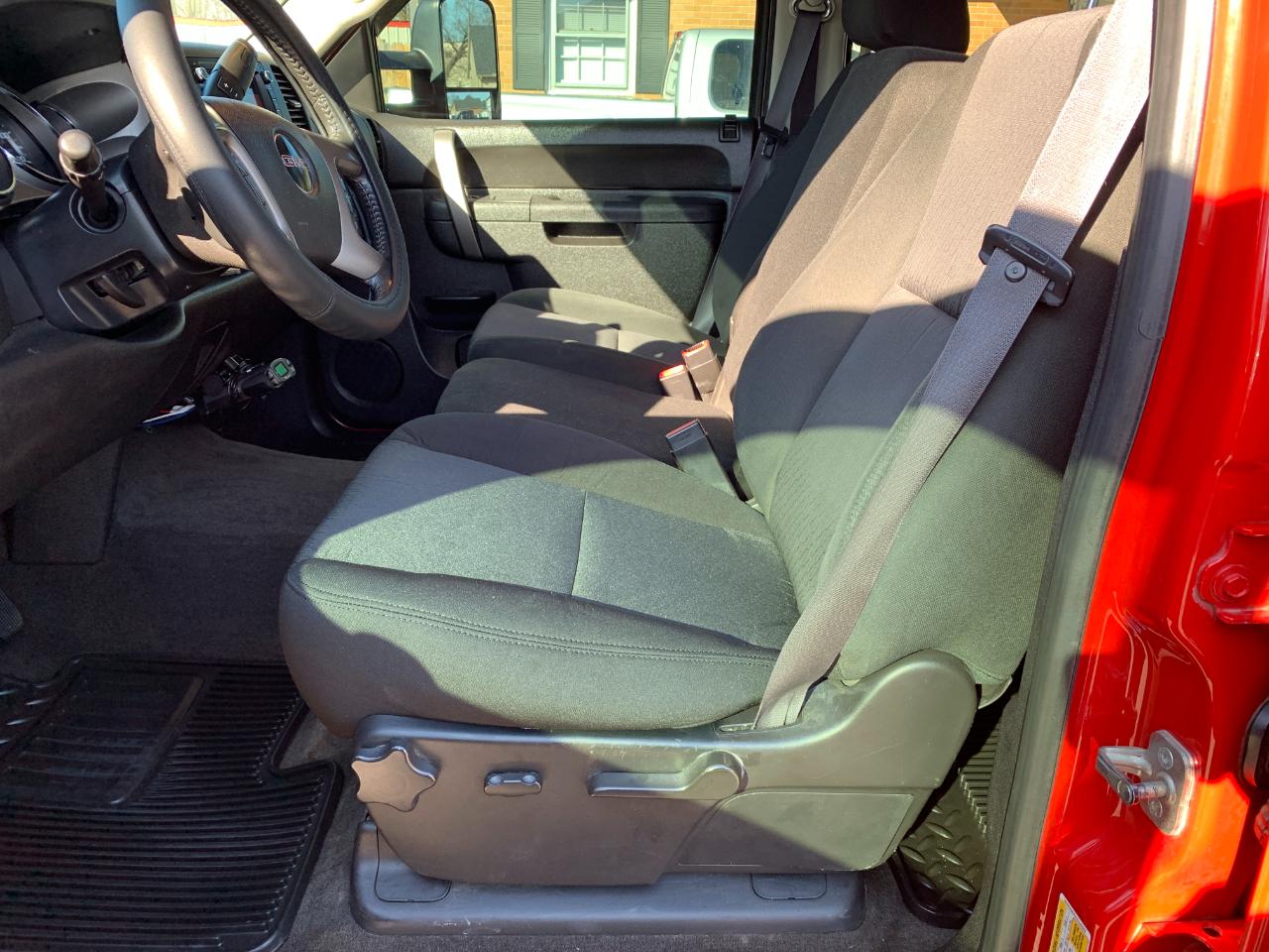 GMC Sierra 1500 SLE Crew Cab 4WD 2012