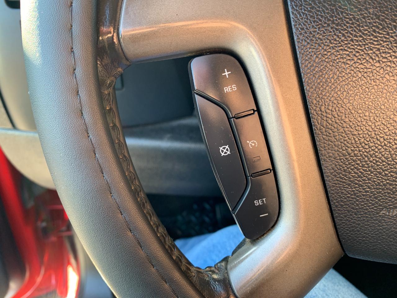 GMC Sierra 1500 SLE Crew Cab 4WD 2012