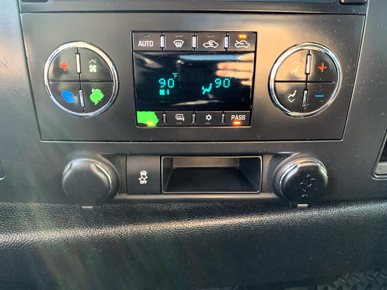 GMC Sierra 1500 SLE Crew Cab 4WD 2012