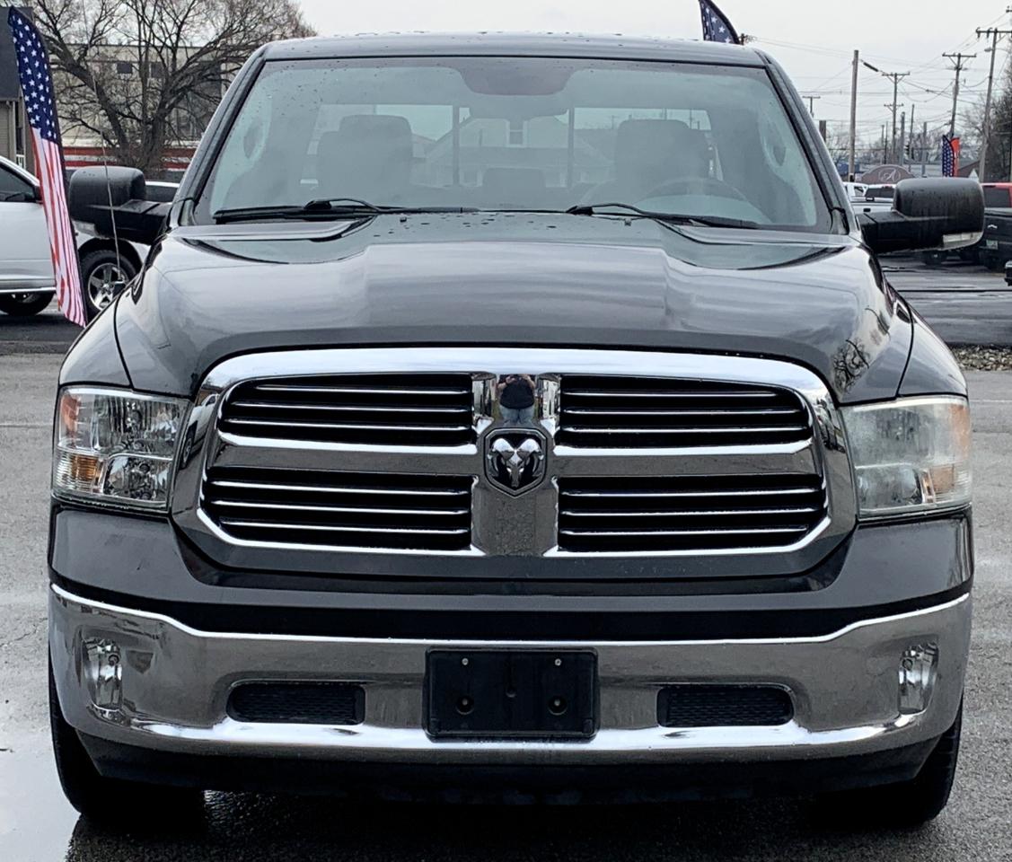 RAM 1500 SLT Crew Cab SWB 4WD 2015