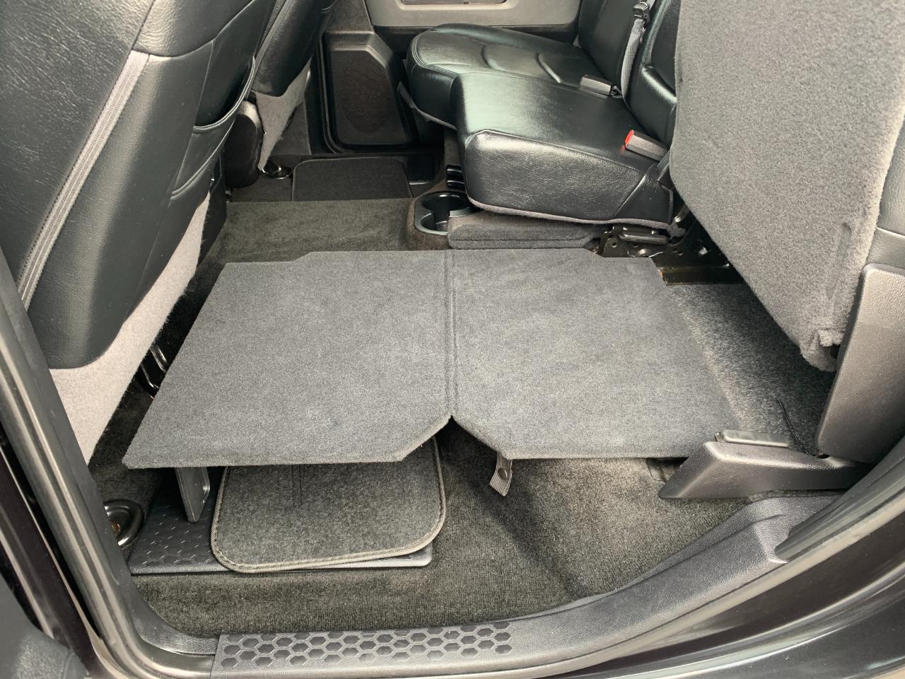 RAM 1500 SLT Crew Cab SWB 4WD 2015