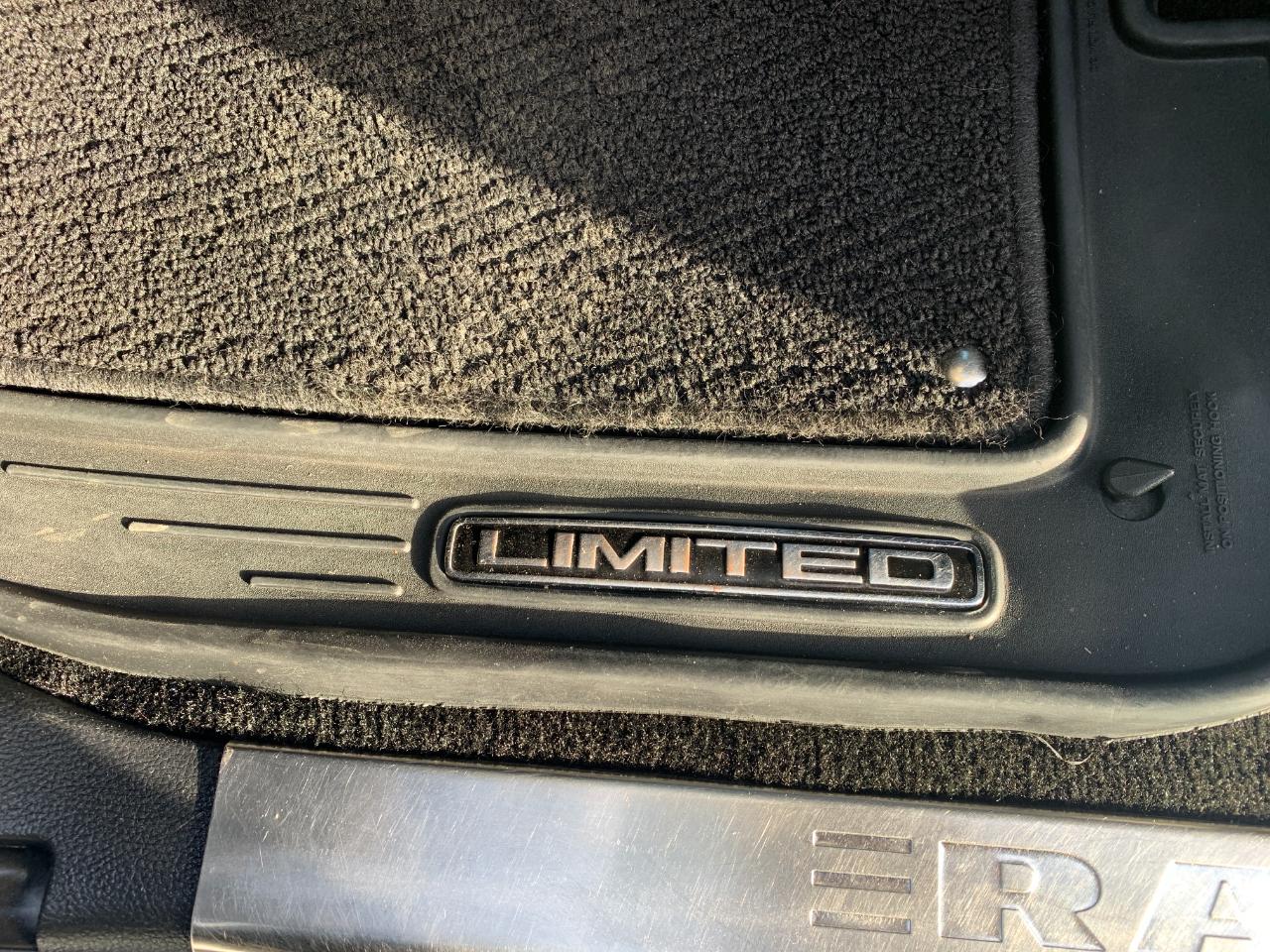 RAM 1500 Laramie Longhorn Edition Crew Cab SWB 4WD 2014