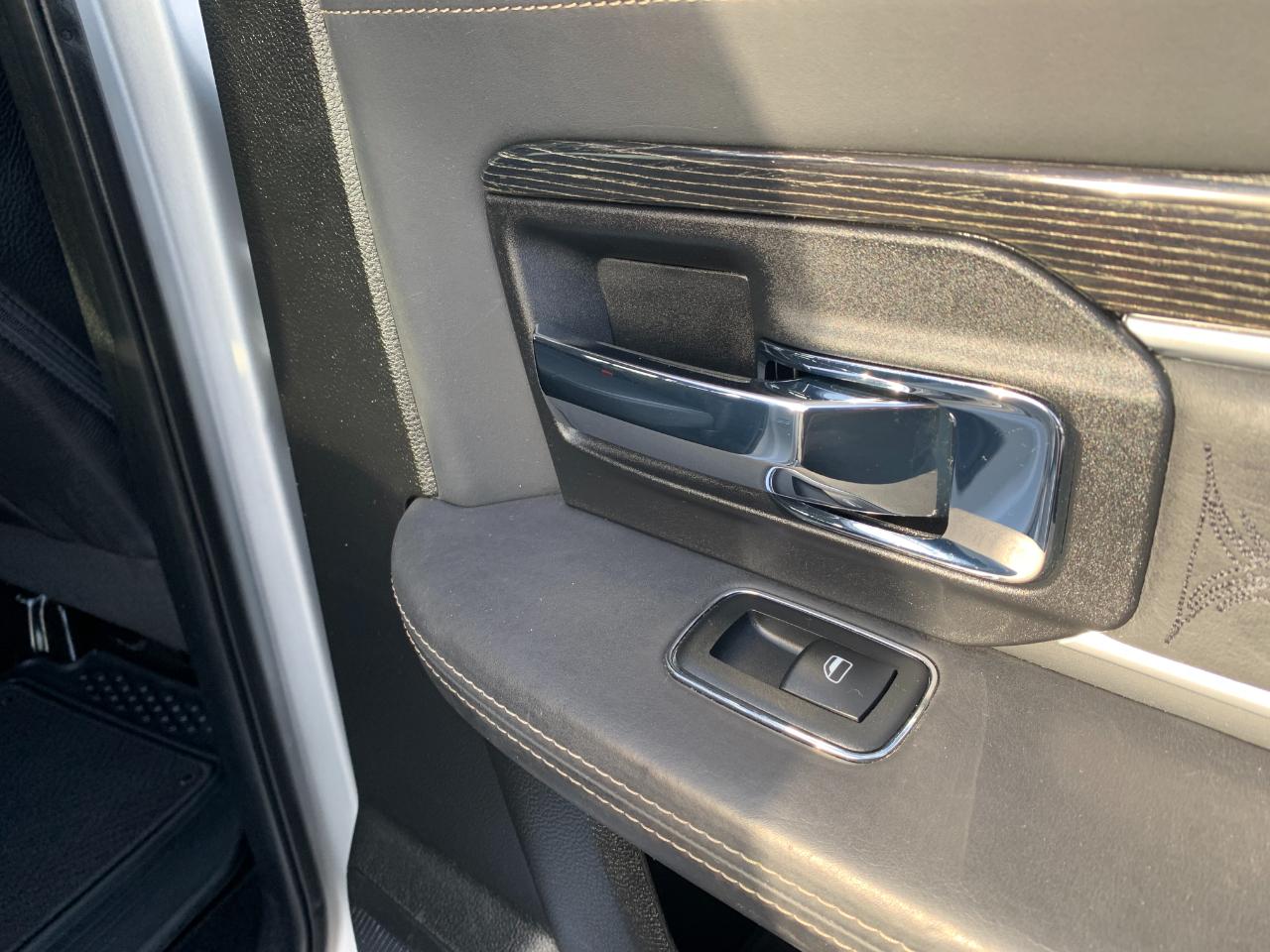 RAM 1500 Laramie Longhorn Edition Crew Cab SWB 4WD 2014