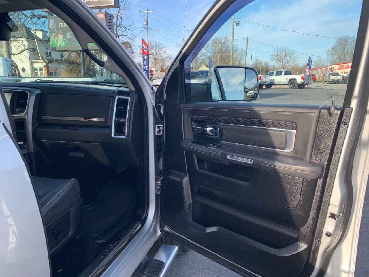 RAM 1500 Laramie Longhorn Edition Crew Cab SWB 4WD 2014