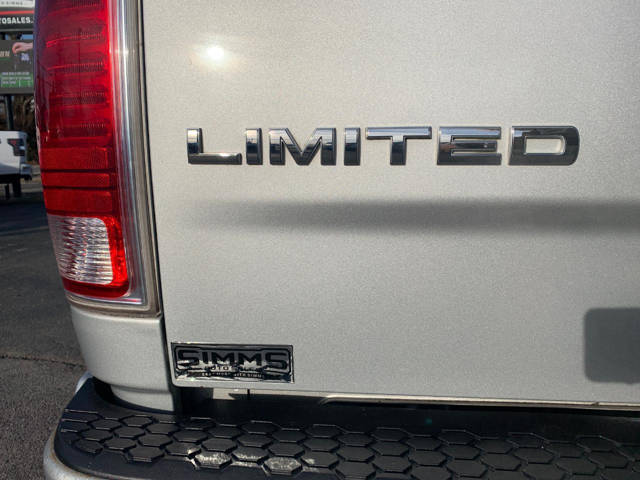 RAM 1500 Laramie Longhorn Edition Crew Cab SWB 4WD 2014