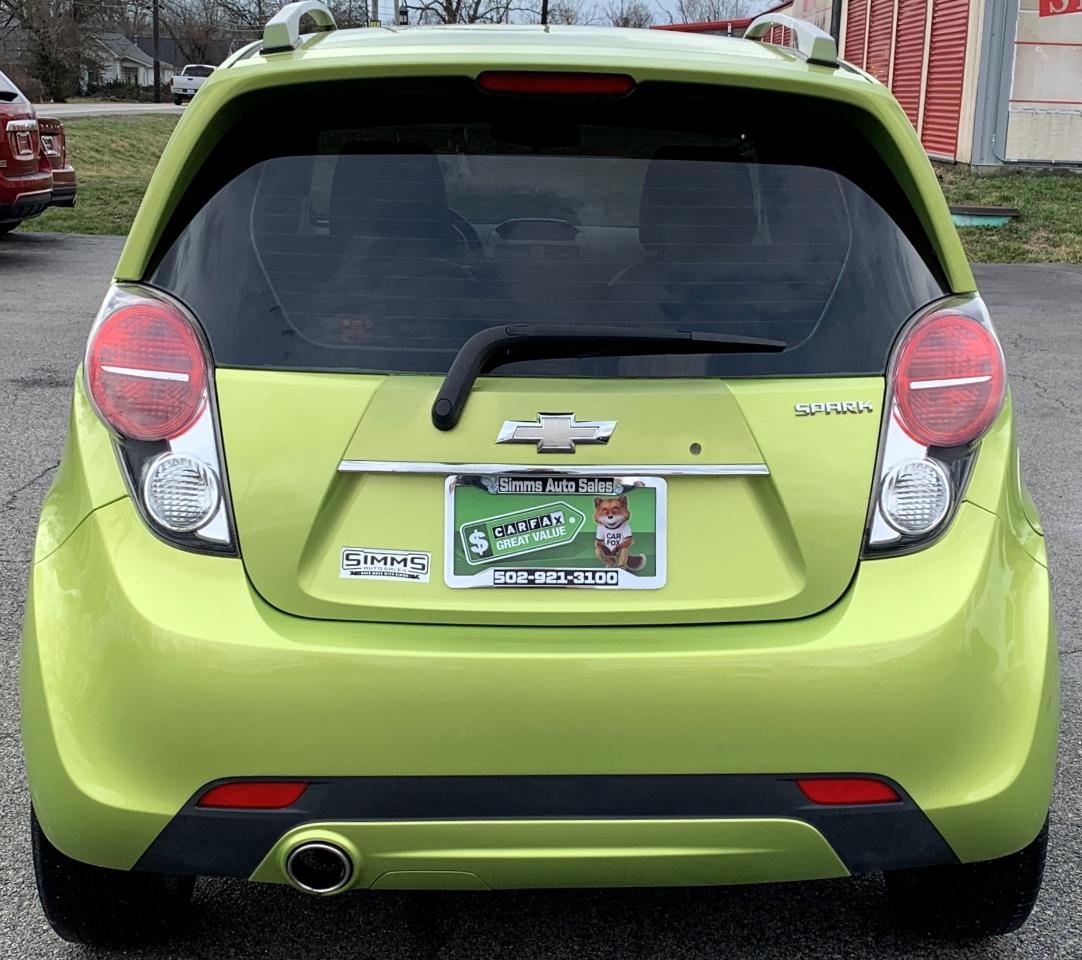 Chevrolet Spark 2LT Auto 2013