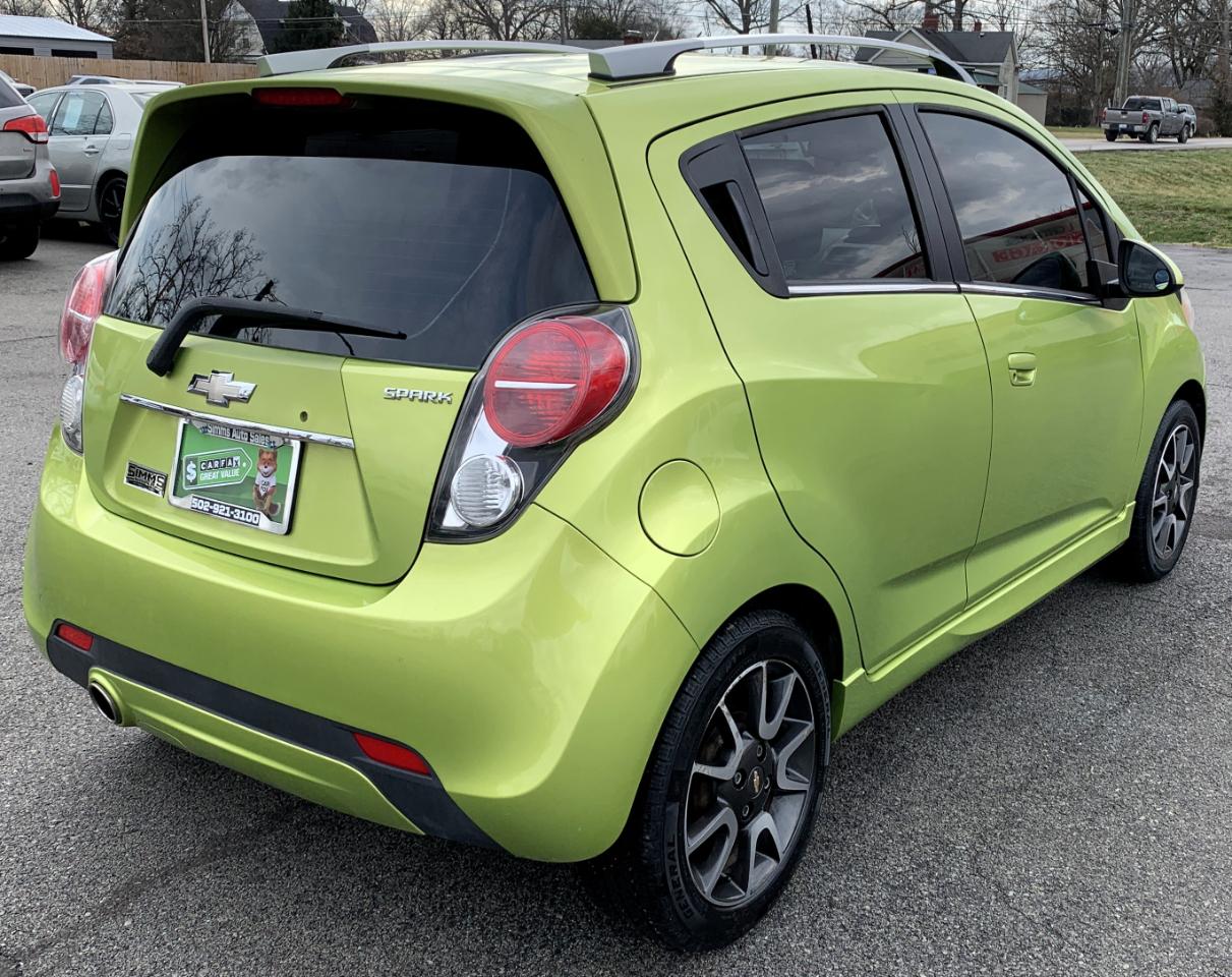Chevrolet Spark 2LT Auto 2013