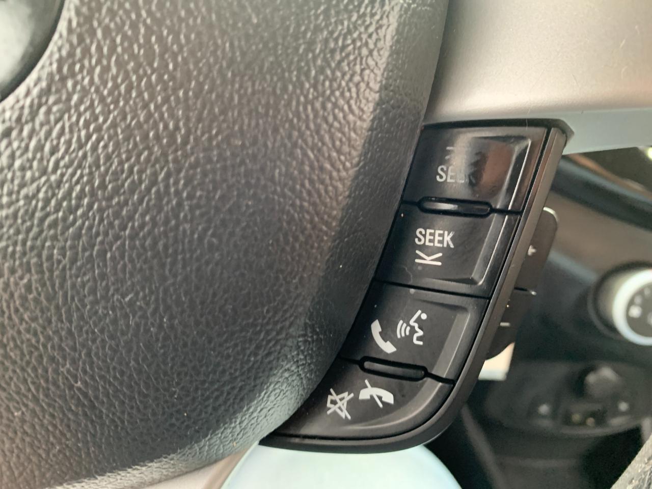 Chevrolet Spark 2LT Auto 2013