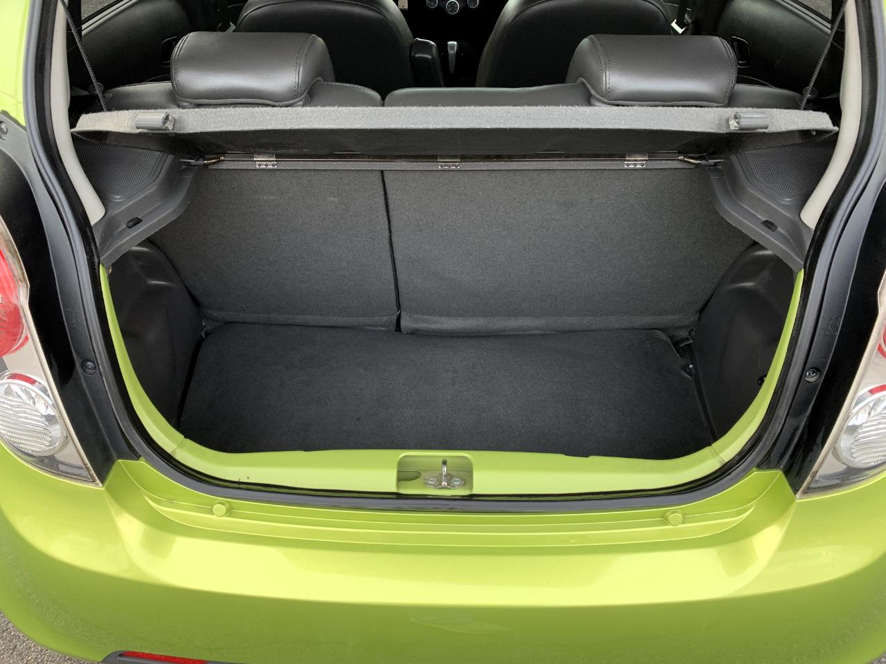 Chevrolet Spark 2LT Auto 2013