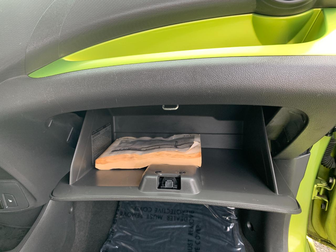 Chevrolet Spark 2LT Auto 2013