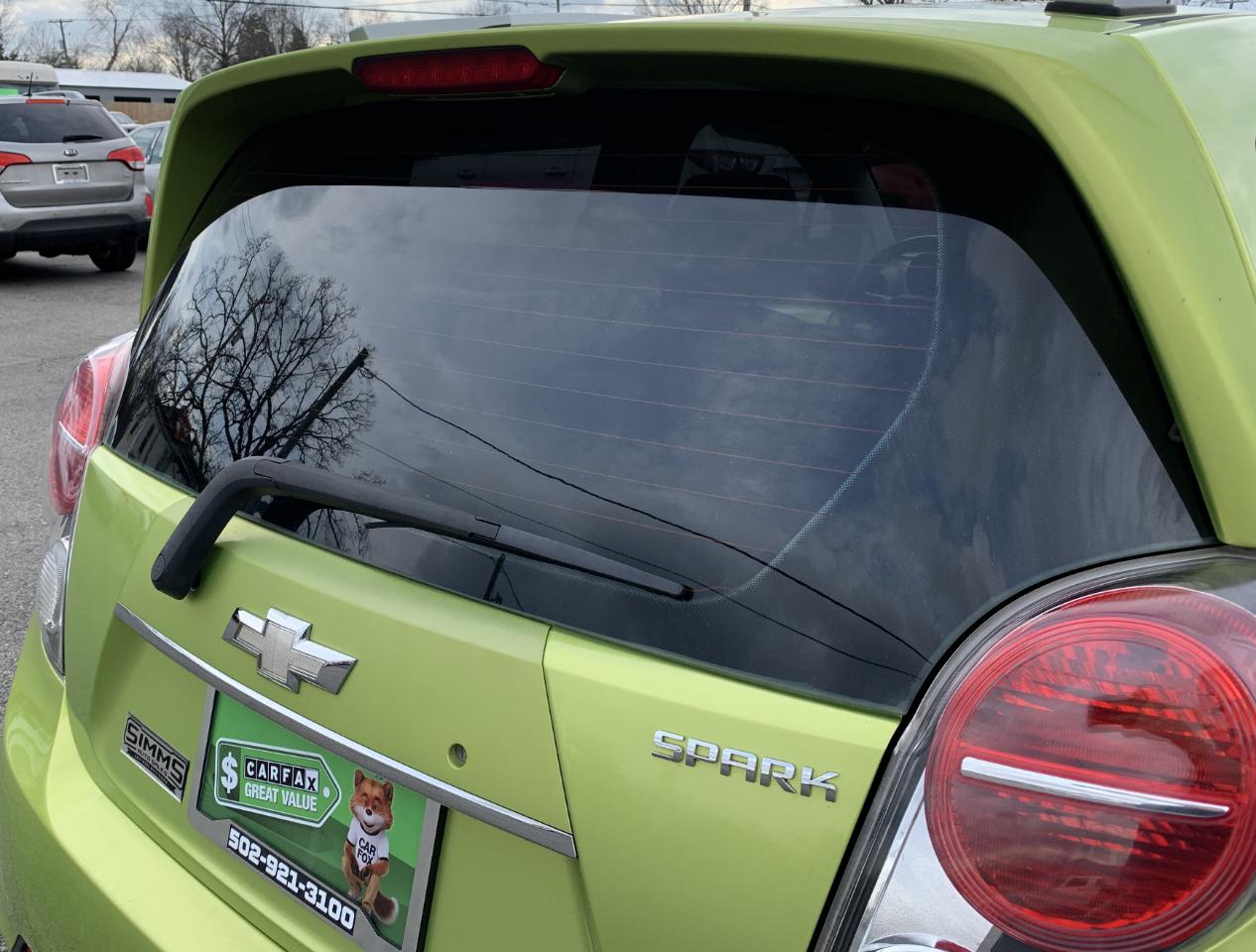 Chevrolet Spark 2LT Auto 2013