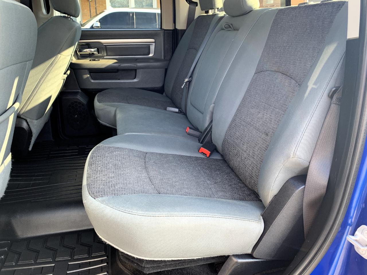 RAM 1500 SLT Crew Cab SWB 4WD 2016