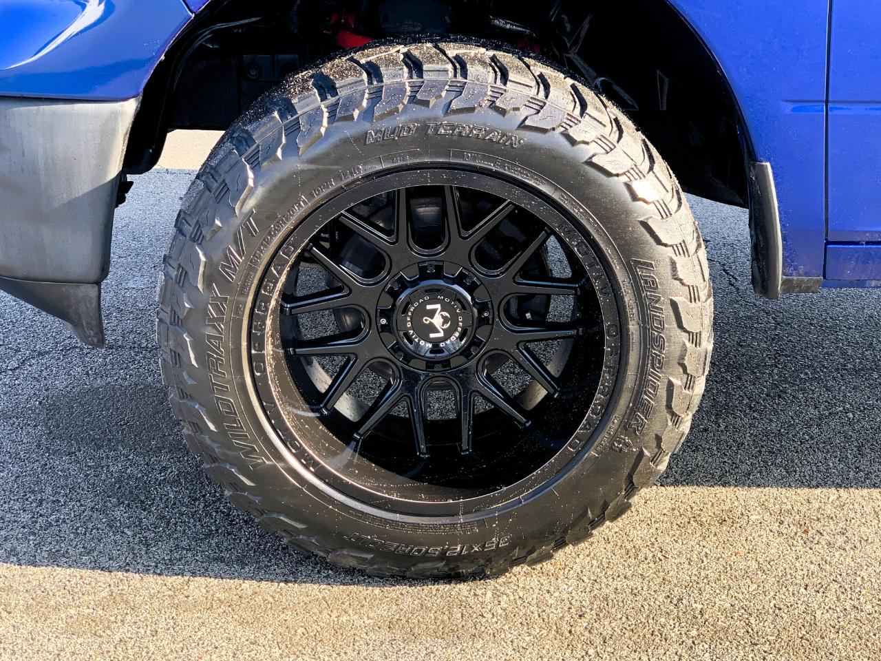 RAM 1500 SLT Crew Cab SWB 4WD 2016