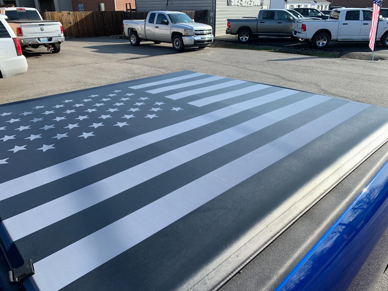 RAM 1500 SLT Crew Cab SWB 4WD 2016