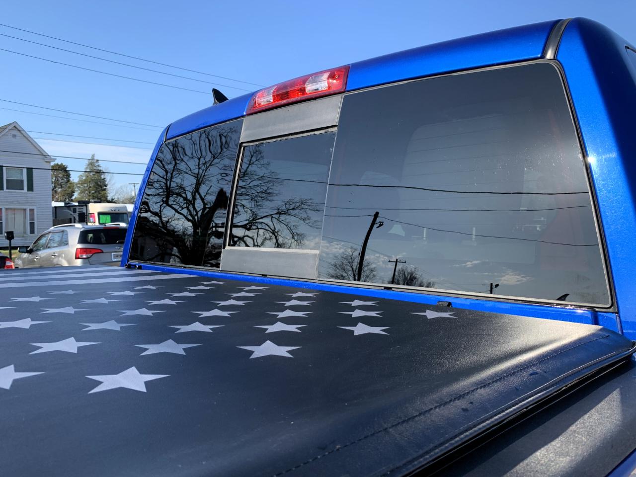 RAM 1500 SLT Crew Cab SWB 4WD 2016